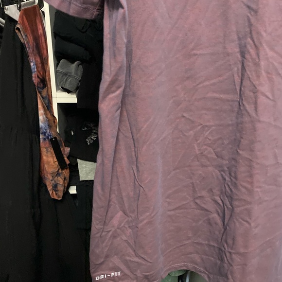 T-shirt - Picture 2 of 4